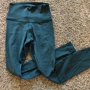 Green lulu leggings